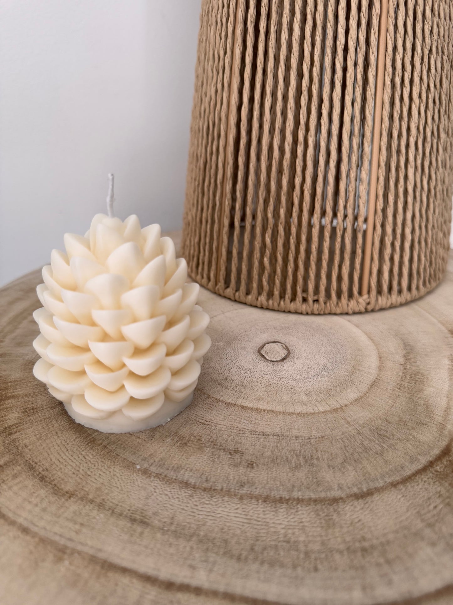 Bougie POMME DE PIN